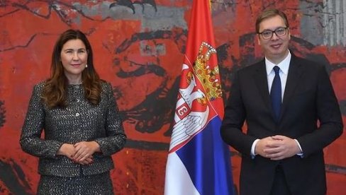 AMBASADORI PREDALI AKREDITIVNA PISMA VUČIĆU: Sastanak predsednika sa diplomatama tri zemlje (FOTO)