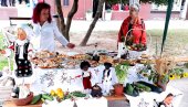 ČUVAJU TRADICIJU I RECEPTE NAŠIH BAKA: Održani sedmi Gastro susreti u Modriči (FOTO)