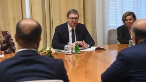 VUČIĆ SE SASTAO SA HUSEINOM: Predsednik Srbije razgovarao sa ministrom spoljnih poslova Iraka (FOTO)