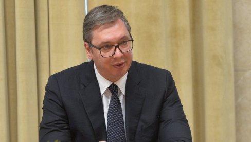 VUČIĆ ČESTITAO NOVOSTIMA 68. ROĐENDAN: Teme od interesa za naš narod i državu uvek su u glavnom fokusu