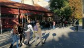 РОДИТЕЉИ СВЕ ВИШЕ ИЗБЕГАВАЈУ РОДИТЕЉСКЕ САСТАНКЕ: Нови тренд у српским средњим школама