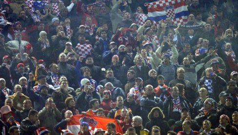 OVO ĆE BOLETI: Rijeka žestoko kažnjena od UEFA zbog divljanja navijača, ali nije pošteđena ni Olimpija (VIDEO)