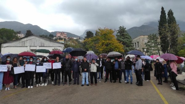 ПРОТЕСТ У БАРУ: Сви смо ми Ајла