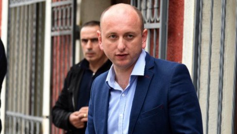 МРАЧНА ИСТИНА О ЦРНОЈ ГОРИ: Милан Кнежевић о Скај препискама - Један број тужилаца и судија повезан са криминалним групама МРАЧНА ИСТИНА О ЦРНОЈ ГОРИ: Милан Кнежевић о Скај препискама - Један број тужилаца и судија повезан са криминалним групама