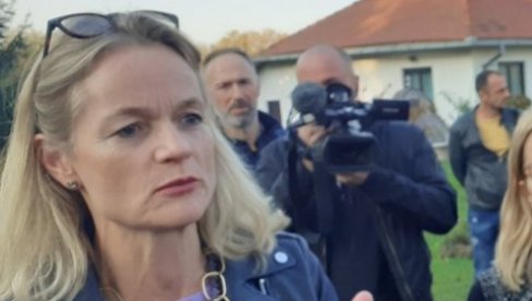САД ЈЕ ЈАСНО КО СТОЈИ ИЗА ПРОТЕСТА: Виола фон Крамон отворено позива на промену власти у Србији (ФОТО) САД ЈЕ ЈАСНО КО СТОЈИ ИЗА ПРОТЕСТА: Виола фон Крамон отворено позива на промену власти у Србији (ФОТО)