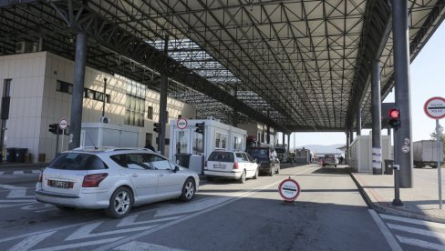 ŠTETA ZA PRIVREDU 42 MILIONA EVRA: Posledice blokade prištine za srpsku robu ŠTETA ZA PRIVREDU 42 MILIONA EVRA: Posledice blokade prištine za srpsku robu