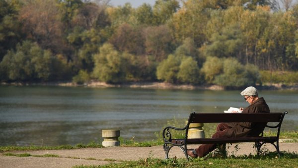 ВРЕМЕНСКА ПРОГНОЗА ЗА 1. ДЕЦЕМБАР: Сунчано и топлије, од четвртка увече опет наоблачење