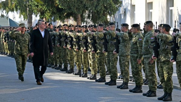 МИЛАНОВИЋ ЗА БАДЊИ ДАН НА КиМ: Са Куртијем и хрватским војницима у мисији Кфора