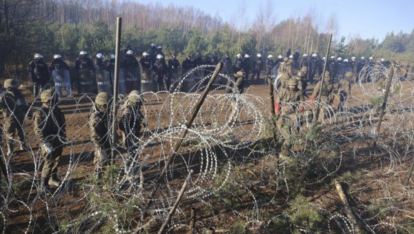 ЛИТВАНИЈА УВЕЛА ВАНРЕДНУ СИТУАЦИЈУ: На граници Белорусије и Пољске и даље напето због ситуације са мигрантима