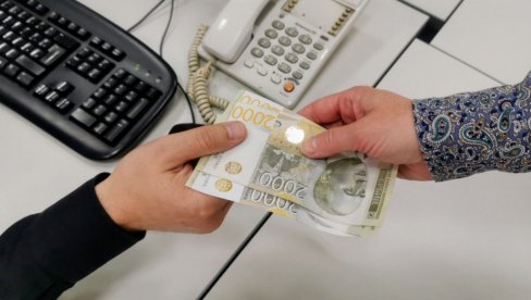 RADOST ZA PENZIONERE: Stižu pare