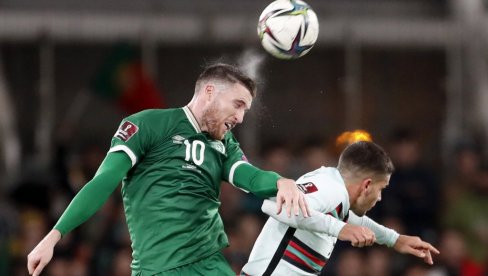 GIBRALTAR NE MOŽE NI GOL DA POSTIGNE: Irci su dobili lepe vesti iz središta UEFA GIBRALTAR NE MOŽE NI GOL DA POSTIGNE: Irci su dobili lepe vesti iz središta UEFA