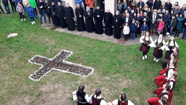 ВЕК ПОСТОЈАЊА ЦРКВЕ У МОДРИЧИ: Сто година светиња делила судбину са својим верујућим народом (ФОТО)