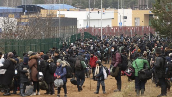 ПОЉСКА СПРЕМНА ДА ОТВОРИ ГРАНИЦУ СА БЕЛОРУСИЈОМ: Услов да буде ослобођен новинар