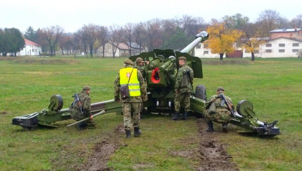 УПОЗОРЕЊЕ ВОЈСКЕ СРБИЈЕ: Забрањује се кретање Не иди даље – гађа се!