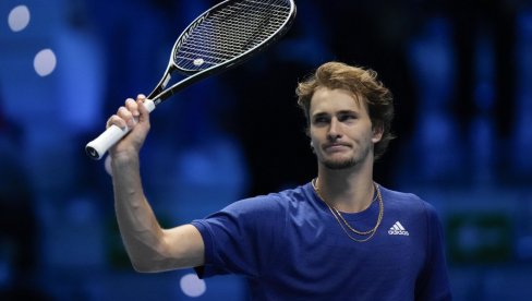 HIT SCENA NA AUSTRALIJAN OPENU: Zverev prekinuo intervju zbog prosidbe – Pobedio, pa tražio dijamante (VIDEO)!