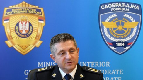 INTERVJU SLAVIŠA LAKIĆEVIĆ, načelnik Uprave saobraćajne policije MUPNI NAJSTROŽE KAZNE NEĆE POMOĆI BEZ SAVESTI LJUDI