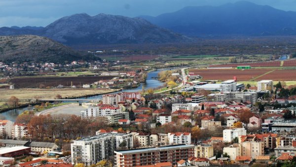 ПРЕВЕНТИВНО ЧИШЋЕЊЕ ТРЕБИЊА: Акција због најављених обилних падавина