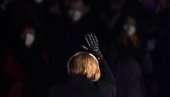 AUFIDERZEN, MUTI MERKEL: Na svečanoj ceremoniji Nemačka ispratila legendarnu kancelarku (FOTO)