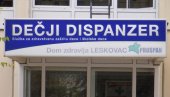 DETALJI NAPADA U LESKOVCU: Bivši vanbračni suprug izbo ženu u Dečijem dispanzeru, naneo joj deset ubodnih rana