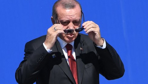 SVI U NEVERICI: Evo šta je iznenadno uradio turski predsednik Redžep Tajip Erdogan!