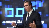 VUČIĆ NAJAVIO: Za Kragujevac do 2025. godine milijardu evra