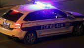 POVREĐENA TINEJDŽERKA (16) U NOVOM SADU: Mercedes se velikom brzinom zakucao u trafiku