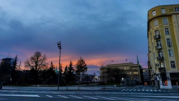 НЕВЕРОВАТНО ЈУТРО У БЕОГРАДУ! Магичне сцене у престоници (ФОТО)