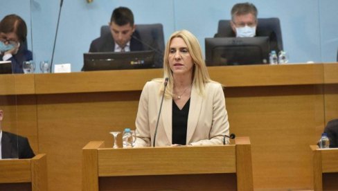 ЦВИЈАНОВИЋ: Јака Србија стабилан ослонац Републици Српској ЦВИЈАНОВИЋ: Јака Србија стабилан ослонац Републици Српској