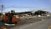 NEZAPAMĆEN TORNADO U KENTAKIJU: Ceo grad sravnjen sa zemljom, mnogi bez struje i krova nad glavom (FOTO)