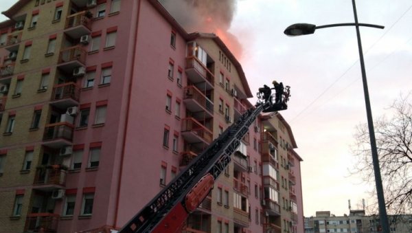 ПЛАМЕН БУКНУО У ДЕЧЈОЈ СОБИ: Нови детаљи пожара на Лиману, локализована ватрена стихија у Новом Саду (ФОТО/ВИДЕО)