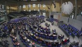 NEIZBEŽNO JE UVOĐENJE VOJNOG ROKA: Novi poverenik nemačkog Bundenstaga najavio obaveznu vojsku do kraja godine