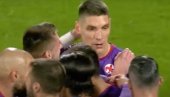 FIORENTINA OPET SLAVI GOL SRBINA: Vlahović sa klupe slavio pogodak zemljaka, pa ušao da i on pokaže šta zna (VIDEO)