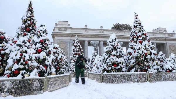 РУСКА ЗИМА: У Москви најављују рекордну висину снежног покривача