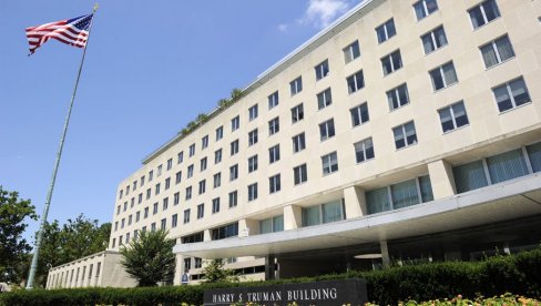 АМЕРИКА СЕ ПОВЛАЧИ ИЗ ПРЕГОВОРА РУСИЈЕ И УКРАЈИНЕ Огласио се Стејт департмент: Нећемо летети по свету