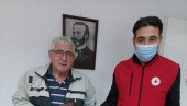 ЗА ПОЛА ВЕКА 100 ДОЗА КРВИ: Плакета Црвеног крста за 71-годишњег Ненада Грбића