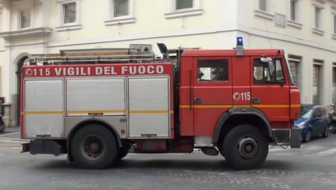 НЕСРЕЋА У ИТАЛИЈИ: Две особе погинуле када се урушила зграда услед експлозије боца за гас