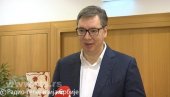 VUČIĆ IZ TIRANE O PALJENJU SRPSKIH ZASTAVA: Nedopustivo je da skrnavite državne simbole, Albanija je ozbiljno reagovala!