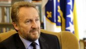 BAKIR IZETBEGOVIĆ KAO NOSILAC BABINOG AMANETA: Senator Milimir Mučibabić o ciničnoj politici Sarajeva