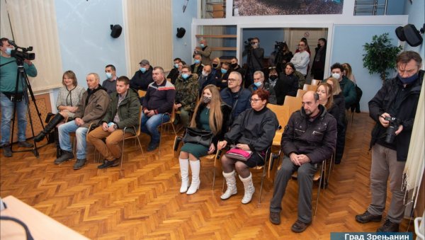 ЗРЕЊАНИН ДОДЕЛИО СРЕДСТА: За органску пољопривредну производњу и пчеларство 2,7 милиона динара