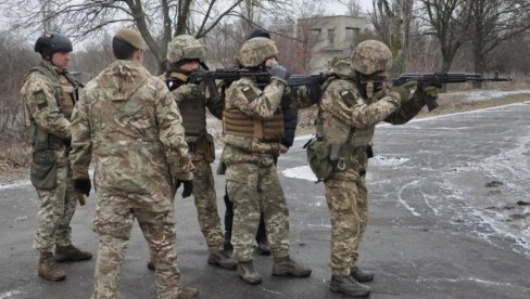БРИТАНСКИ ЛИСТ ОТКРИВА: Шокантни детаљи о обуци војника украјинских оружаних снага