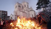 РОЂЕЊЕ ХРИСТА НА РАДОСТ ЦЕЛЕ ВАСЕЉЕНЕ: Слављење доласка на свет богочовека у себи носи поруке вере, љубави и праштања