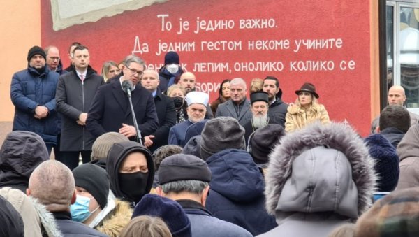 ВУЧИЋ ХИТНО ПОЗВАО АНУ БРНАБИЋ: Председник одмах решио проблем грађанке Прибоја, она му захвалила