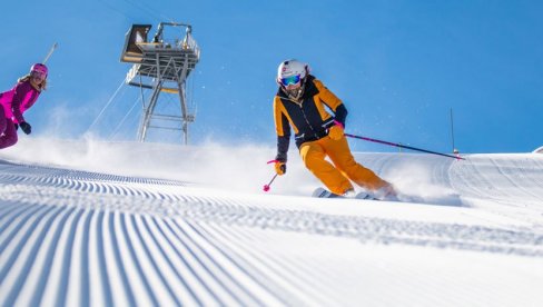 STAZOM IVER ZA TROFEJ BEOGRADA: Skijaško takmičenje na Mokroj Gori