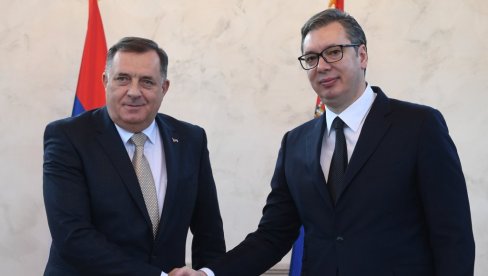 НЕ МОЖЕТЕ ДА ИМАТЕ ДВОСТРУКИ ПРИСТУП Вучић сасуо истину свету у лице о Додику: То не постоји ни у једној банана држави