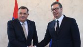 VUČIĆ ČESTITAO DODIKU: Uvek možete da računate na iskreno prijateljstvo Srbije