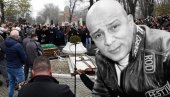 ПРЕБАЧЕНО ЏЕЈЕВО ТЕЛО: Излила се вода у Алеји заслужних, испуњена му жеља - да поред њега почива