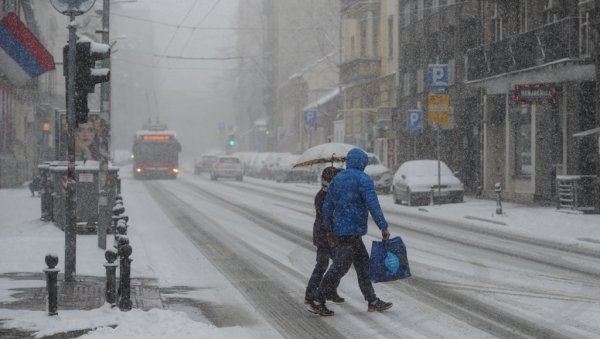 ЕВО КАДА НАМ СТИЖЕ СНЕГ: Србија ће се забелети и пре него што мислите