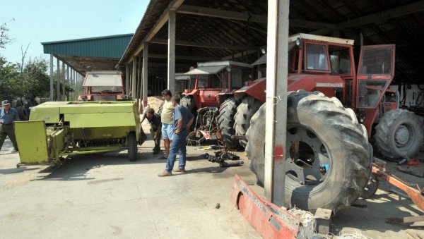 ЗА НЕДЕЉУ ДАНА СТИГЛО 1.300 ПРИЈАВА: Ове године пољопривредницима на располагању велики број конкурса за доделу различитих субвенција