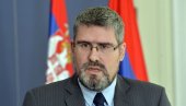 ĐILAS OPRAVDAVA SVAKODNEVNO NASILJE Starović: Pravi medijsku uvertiru za haos koji pripremaju za 15. mart