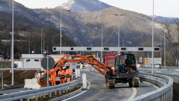 ПУТЕВИ СРБИЈЕ: Кроз наплатну станицу Паковраће од отварања прошло 15.529 возила